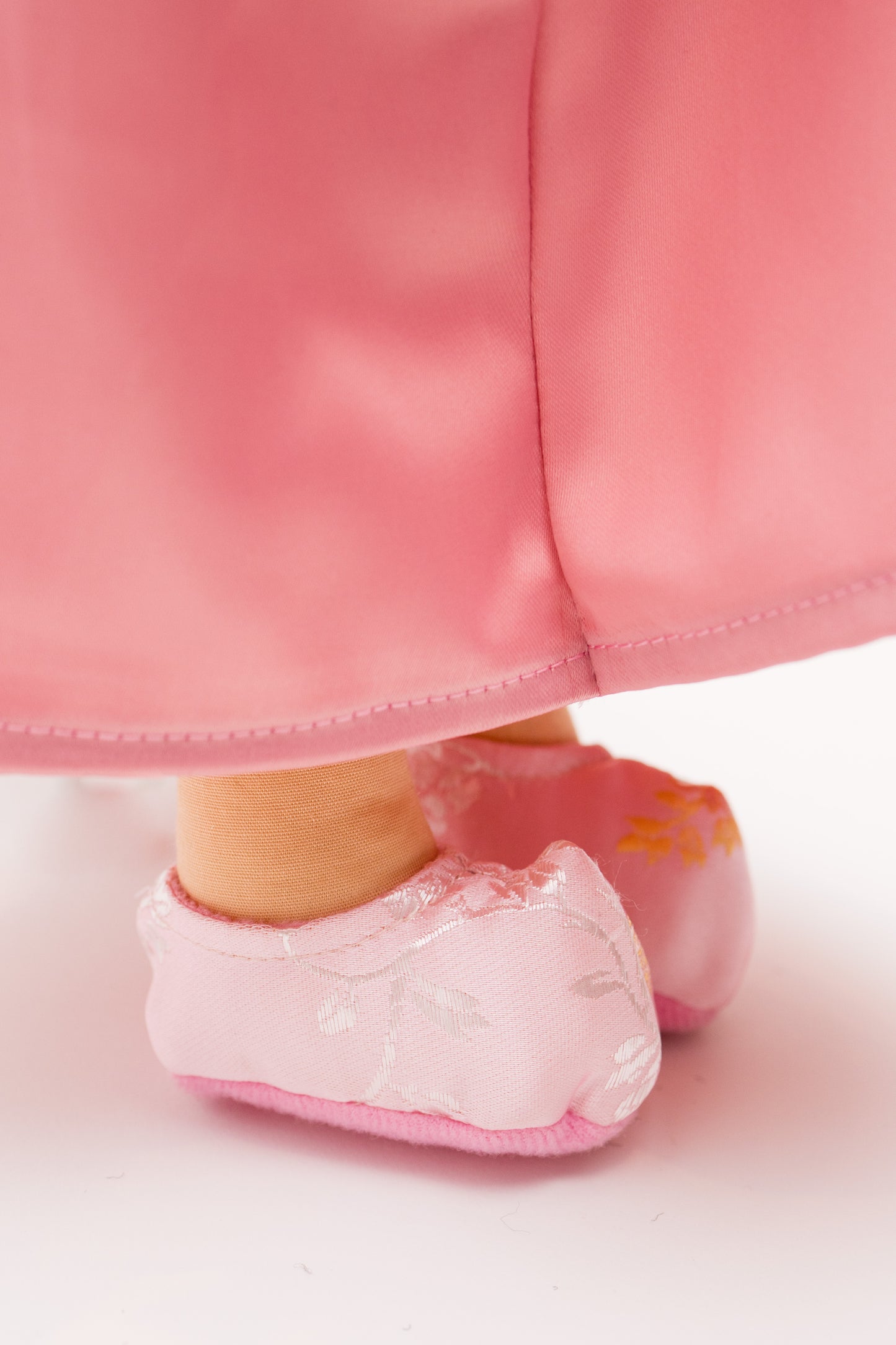 Korean ‘Danbi’ Cultural Doll lol