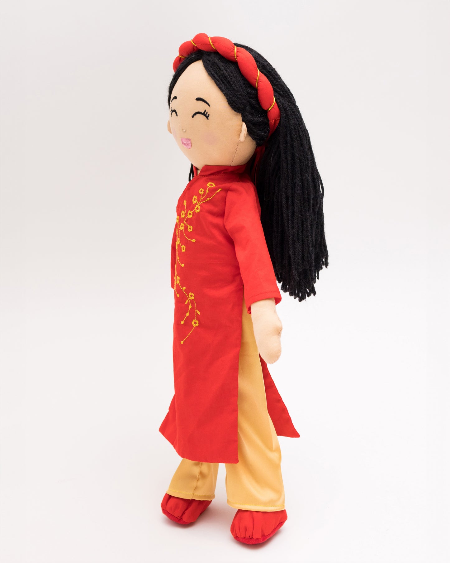 Vietnamese ‘Hoa’ Cultural Doll