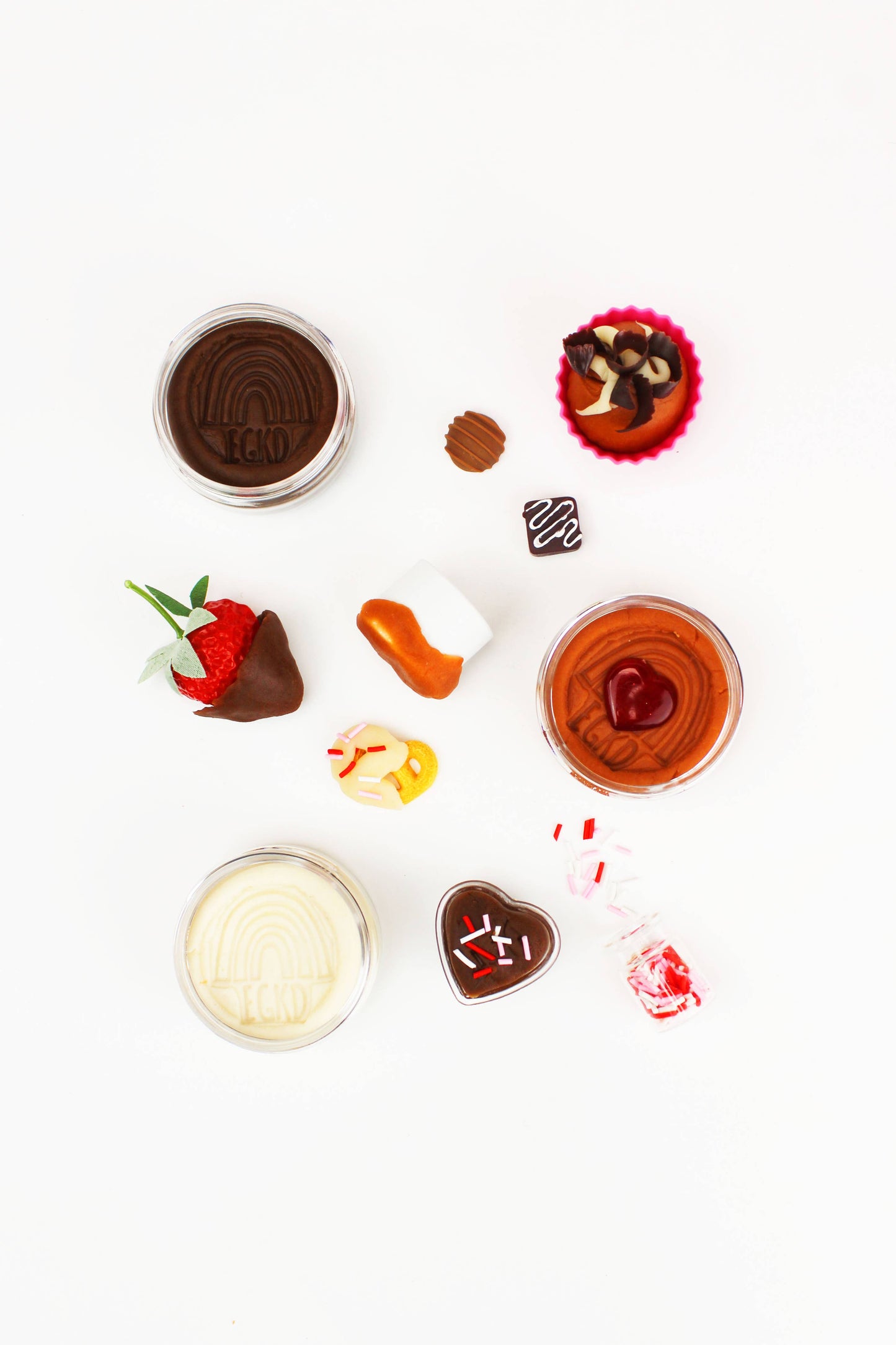 Earth Grown KidDoughs - Valentines Making Chocolates Play Dough Kit
